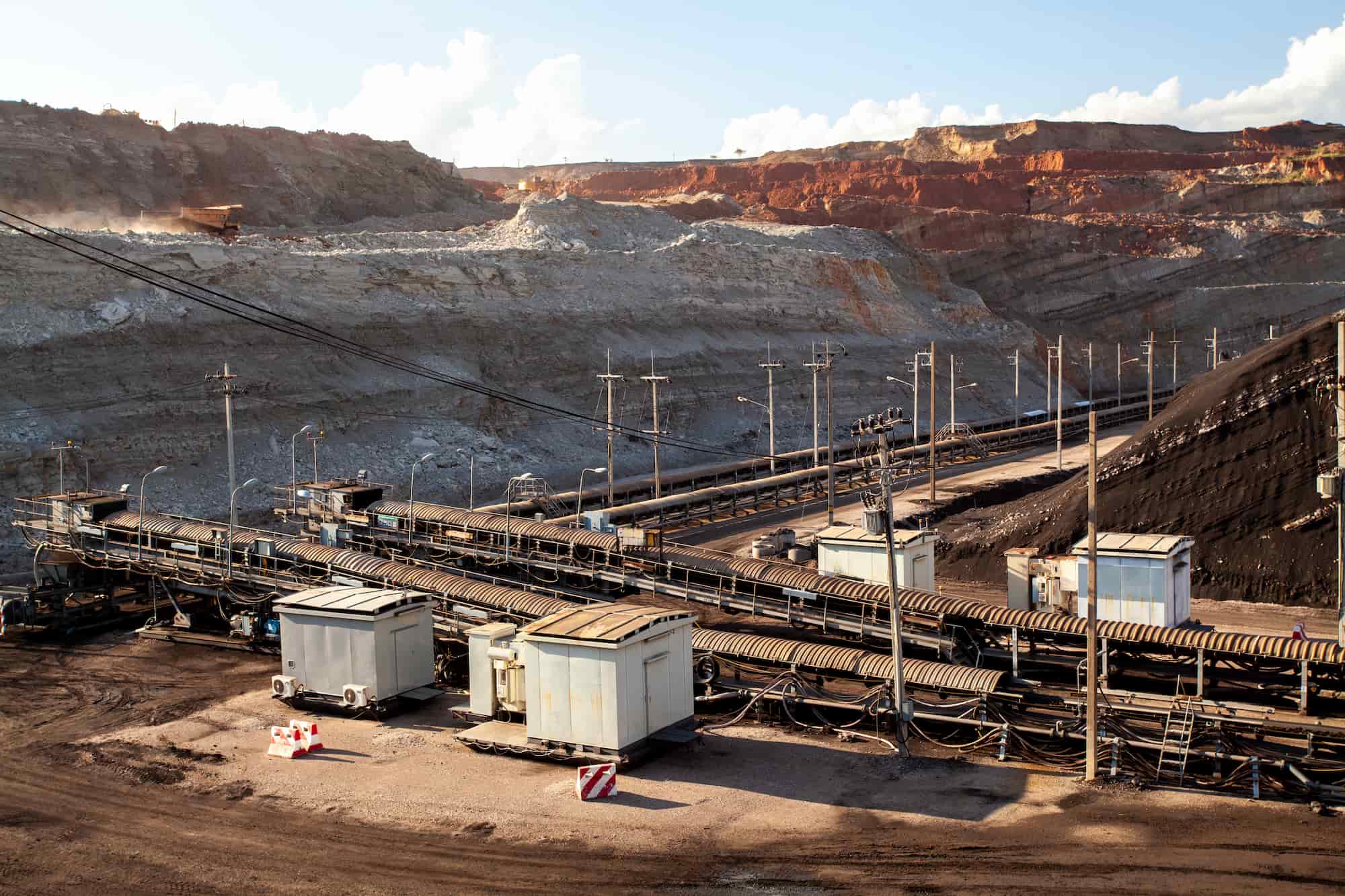 mining-equipment-machinery-supplier